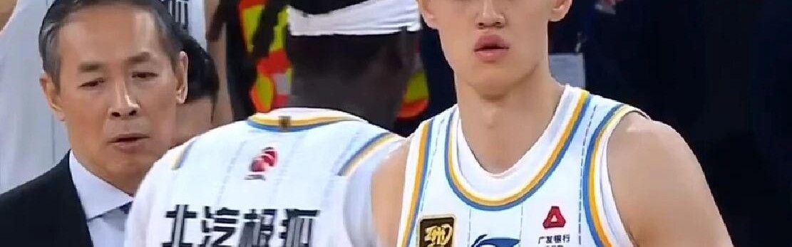 球王会首页-北京男篮曾凡博即将复出，徐昕砍24+14被喊MVP，郭昊文现废人动作