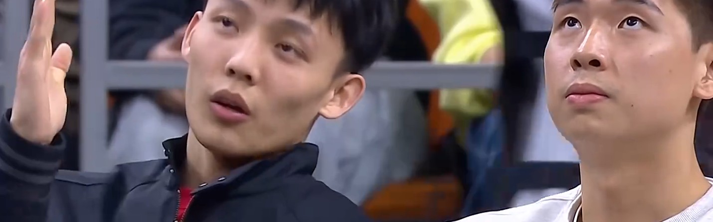 球王会首页-中国男篮：球员联赛得分榜，庞峥麟第三，4分入选22分落选