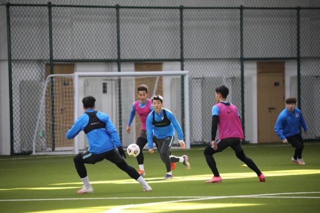 1614747745399087195.jpg 5f758a85ly1gnpazqt84nj21900u0x6p.jpg